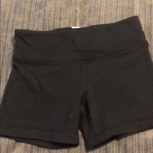 black ivivva shorts